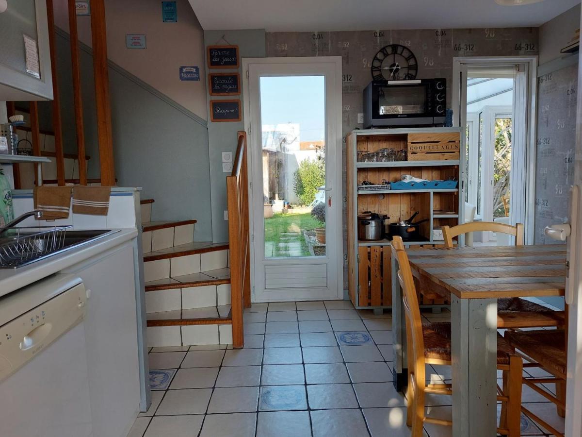La Villa Vert Marine ชาแตเลยง-ปลาจ ภายนอก รูปภาพ